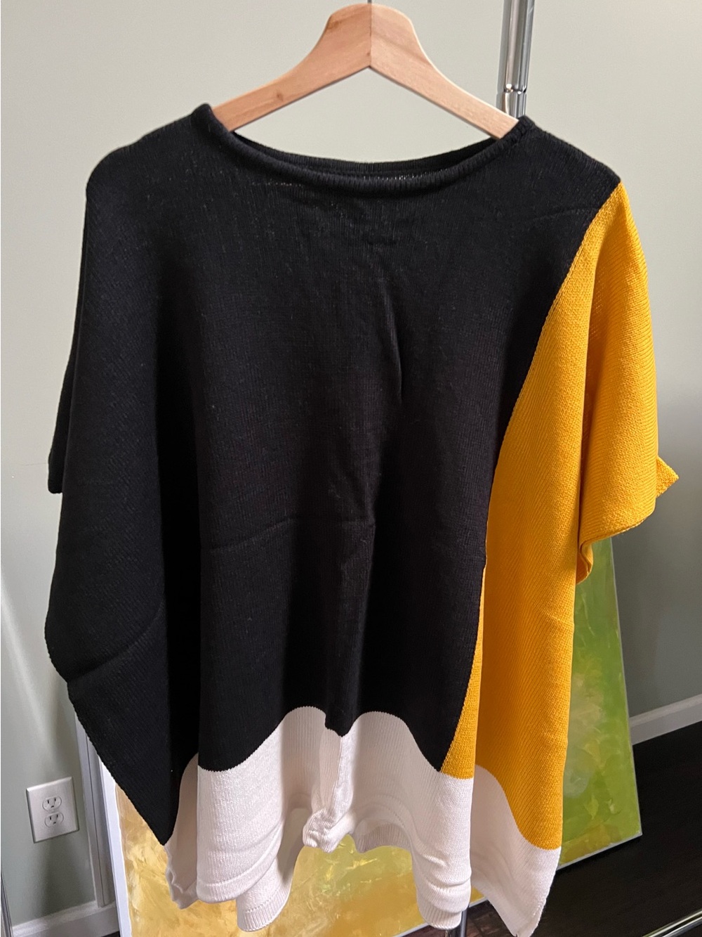 Colorblock Knit Poncho Top - Black, Yellow & White